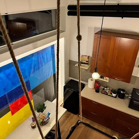 Joanna 2 With Parking